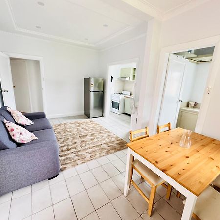 2 Bedroom House 悉尼 外观 照片
